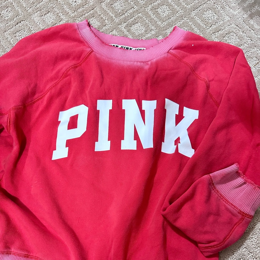 Pink crewneck